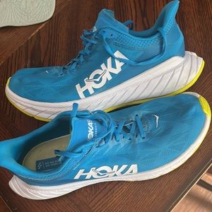 HOKA One one Men Carbon X SZ 11.5 D tread mill only use a lot mikes left